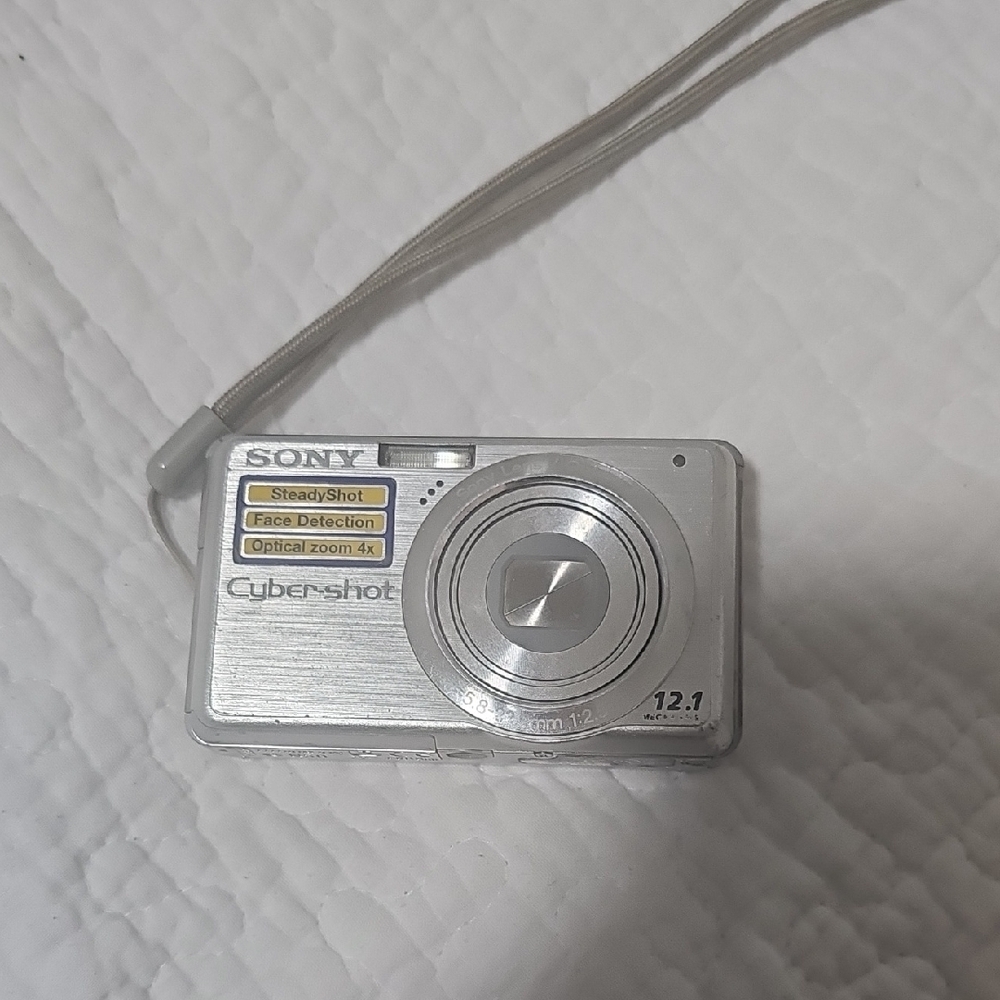 Sony Cyber-shot DCS-S980